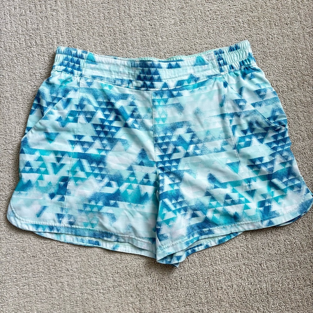 Columbia Blue Geometric Women's Athletic Shorts